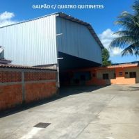 Galpão c/ Quatro Quitinetes